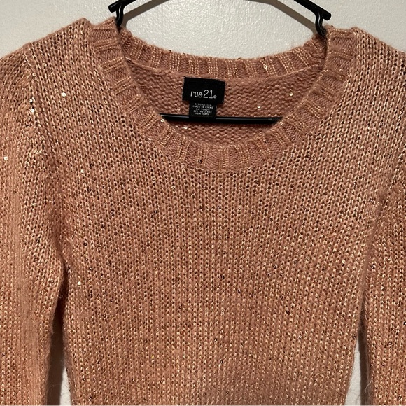 RUE 21 BRAND NEW SPARKLY TAN/CORAL SWEATER SIZE SMALL! NWOT!! #134 - Picture 2 of 4